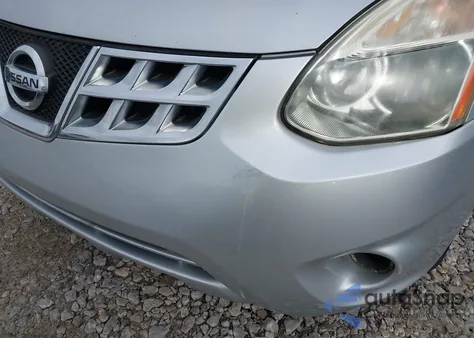 2013 Nissan Rogue S z USA, uszkodzony, nr VIN JN8AS5MT8DW526464